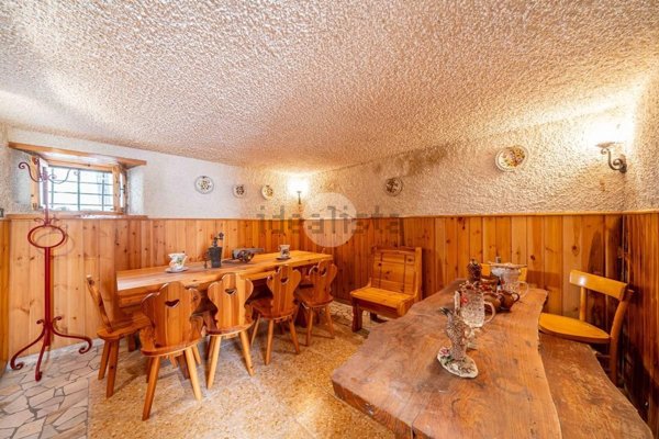 casa indipendente in vendita a Tregnago in zona Cogollo