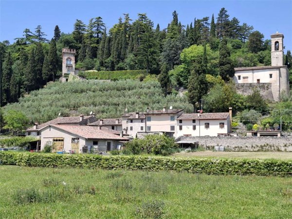 appartamento in vendita a Tregnago in zona Marcemigo