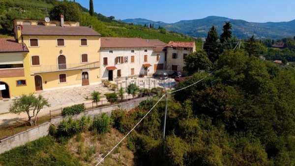 casa indipendente in vendita a Tregnago