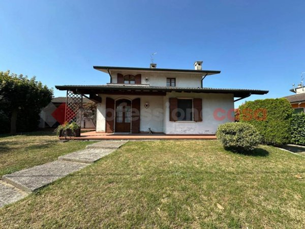 casa indipendente in vendita a Trevenzuolo