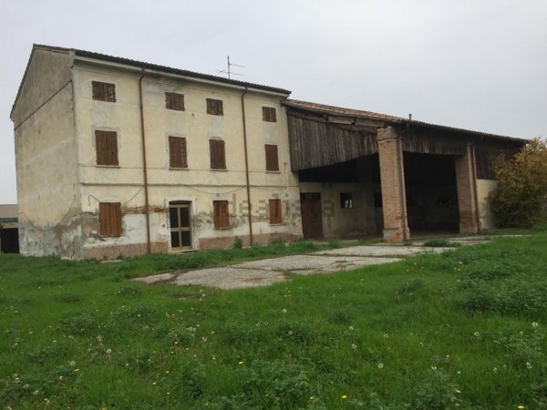 casa indipendente in vendita a Trevenzuolo