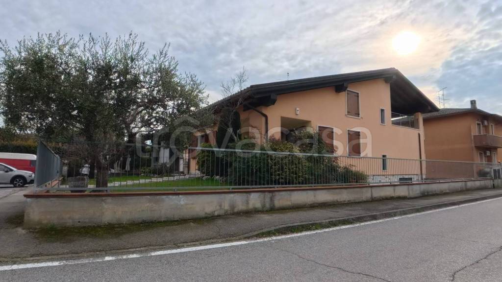 casa indipendente in vendita a Trevenzuolo