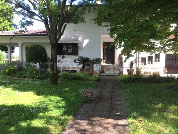 casa indipendente in vendita a Trevenzuolo