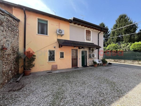 casa indipendente in vendita a Trevenzuolo