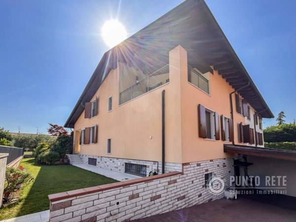 casa indipendente in vendita a Trevenzuolo