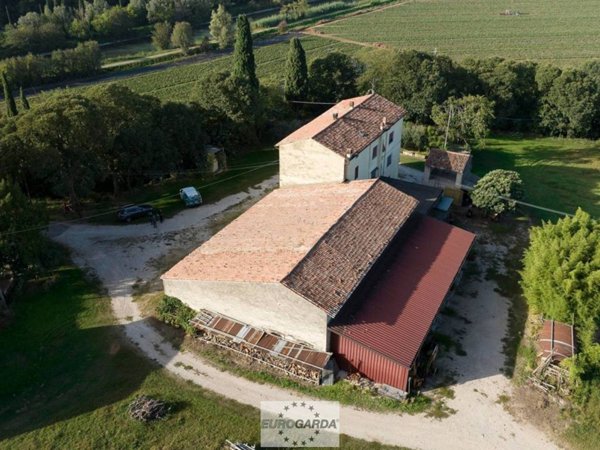 appartamento in vendita a Valeggio sul Mincio in zona Borghetto