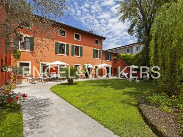 casa indipendente in vendita a Valeggio sul Mincio in zona Borghetto