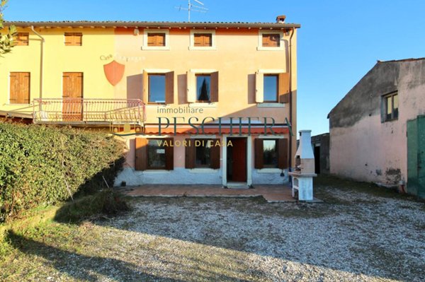 casa indipendente in vendita a Valeggio sul Mincio