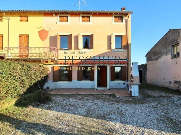 casa indipendente in vendita a Valeggio sul Mincio