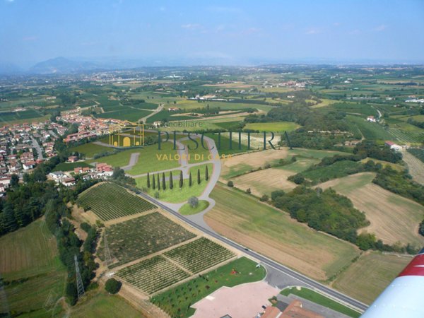 casa indipendente in vendita a Valeggio sul Mincio in zona Salionze