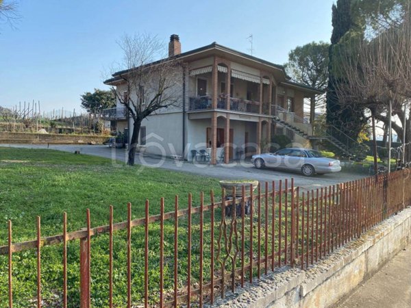 casa indipendente in vendita a Valeggio sul Mincio