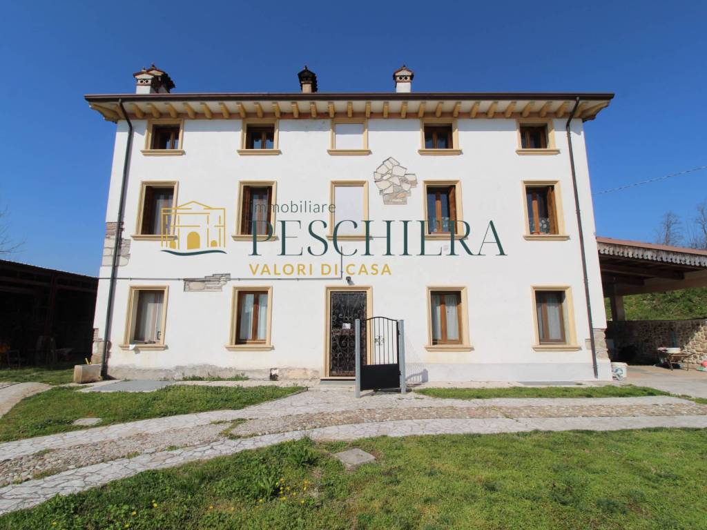 casa indipendente in vendita a Valeggio sul Mincio