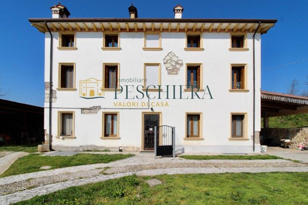 casa indipendente in vendita a Valeggio sul Mincio