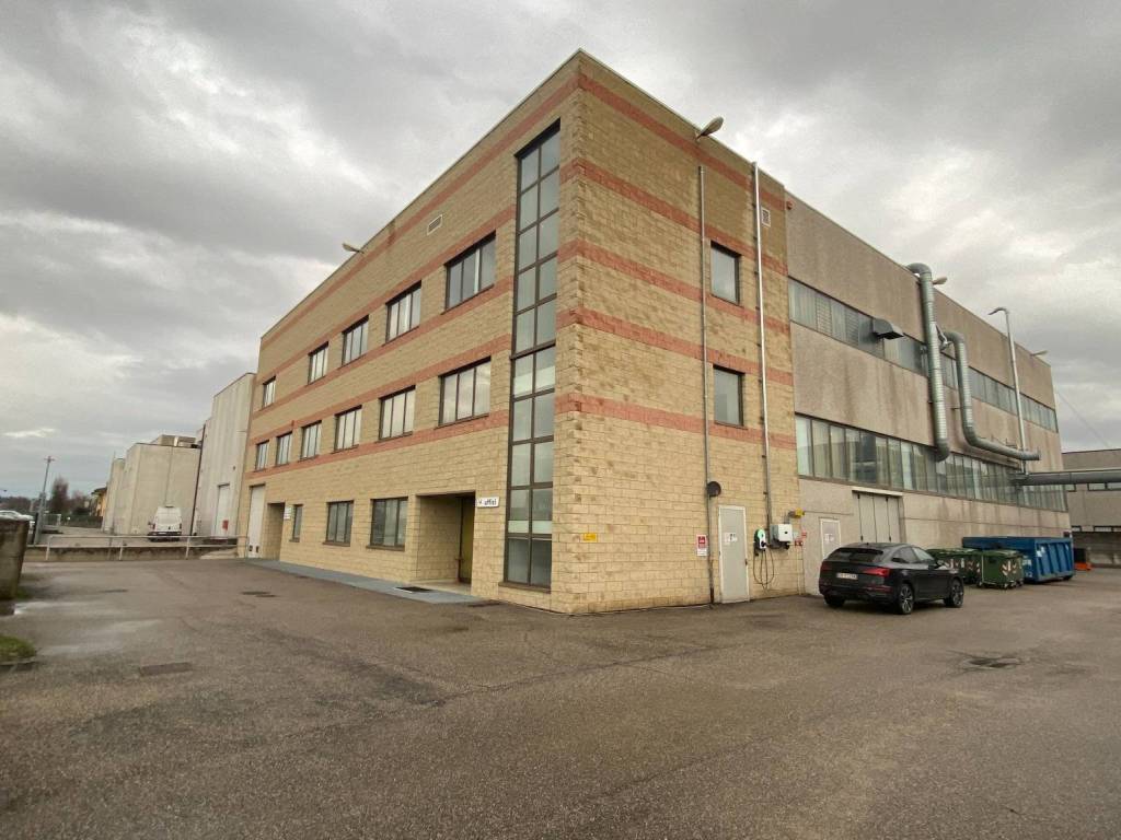 terreno edificabile in vendita a Valeggio sul Mincio