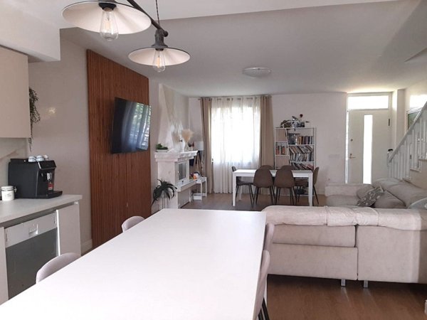 casa indipendente in vendita a Valeggio sul Mincio