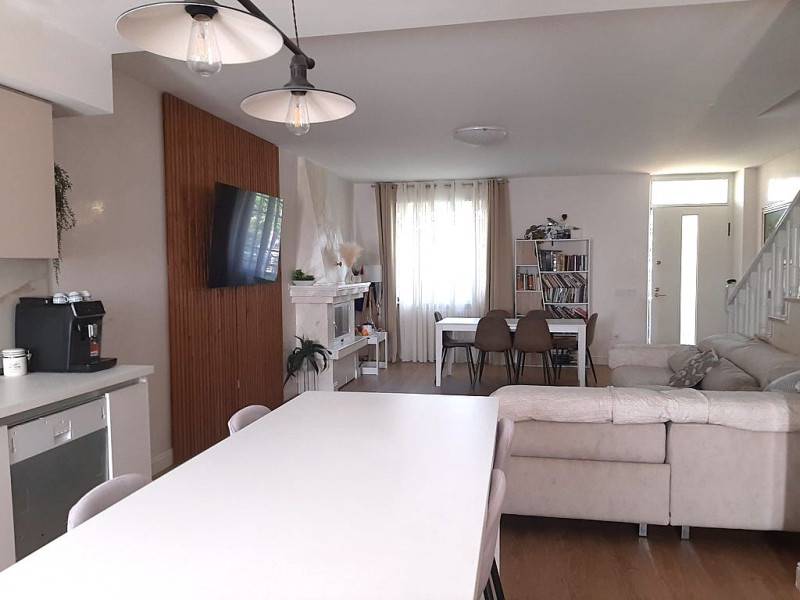 casa indipendente in vendita a Valeggio sul Mincio