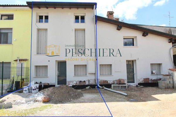 casa indipendente in vendita a Valeggio sul Mincio
