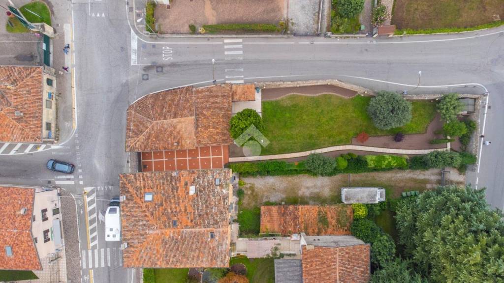 casa indipendente in vendita a Valeggio sul Mincio