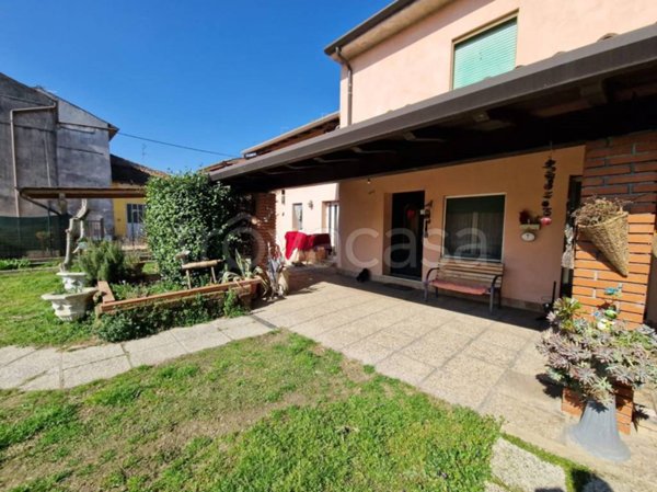 casa indipendente in vendita a Valeggio sul Mincio