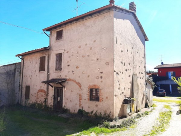 casa indipendente in vendita a Valeggio sul Mincio