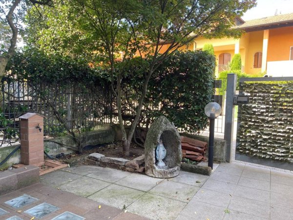 appartamento in vendita a Valeggio sul Mincio