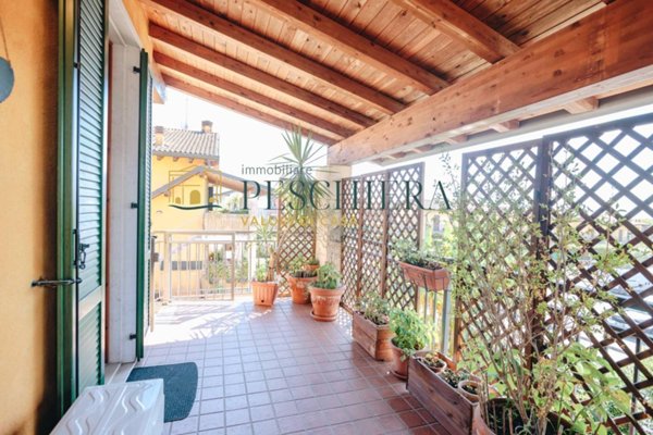 appartamento in vendita a Valeggio sul Mincio in zona Salionze