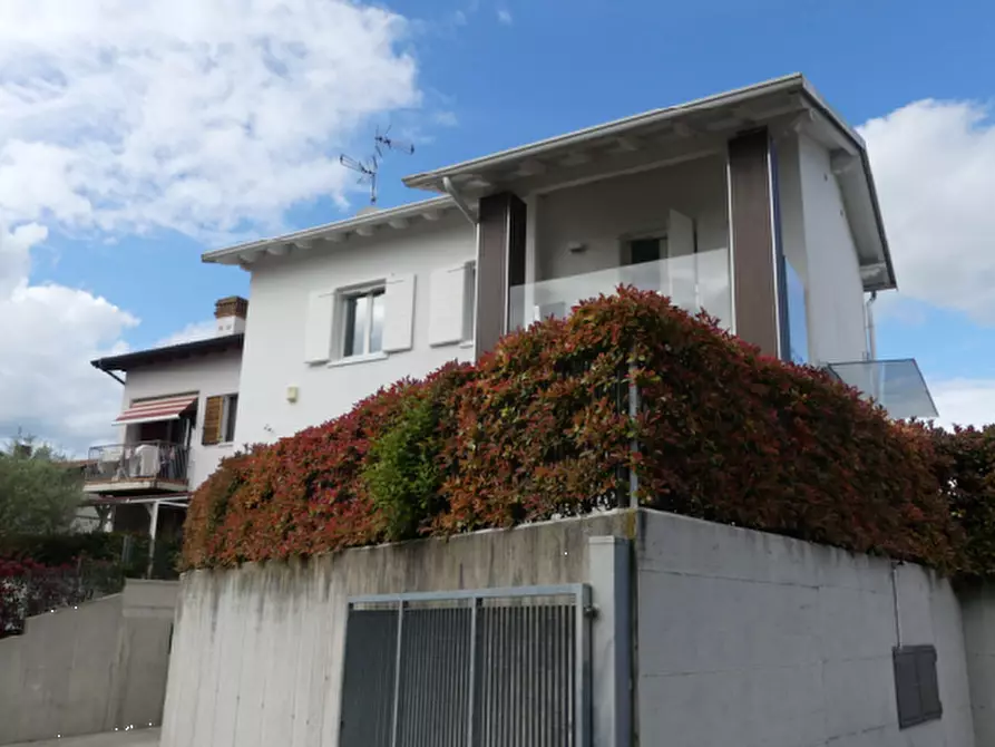 appartamento in vendita a Valeggio sul Mincio in zona Salionze