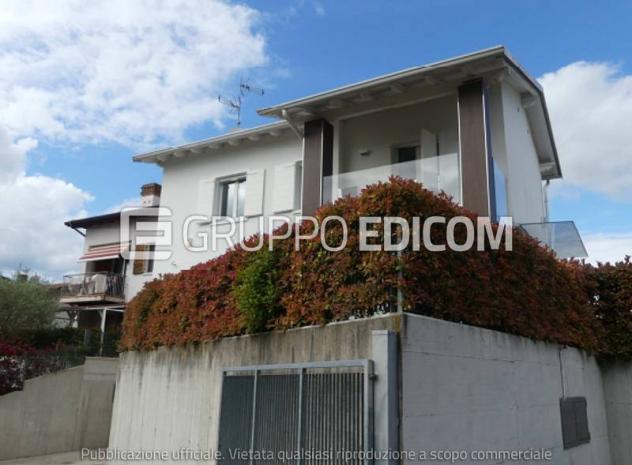 casa indipendente in vendita a Valeggio sul Mincio in zona Salionze