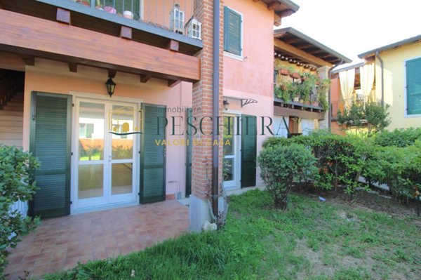 appartamento in vendita a Valeggio sul Mincio in zona Salionze