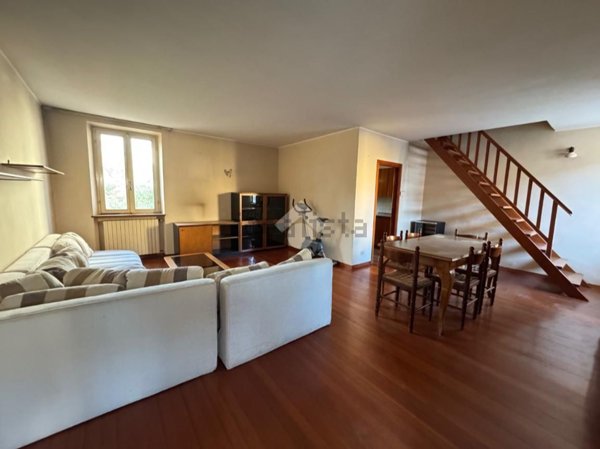 appartamento in vendita a Valeggio sul Mincio in zona Salionze