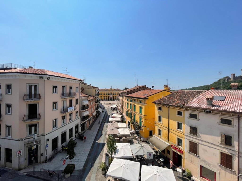 appartamento in vendita a Valeggio sul Mincio
