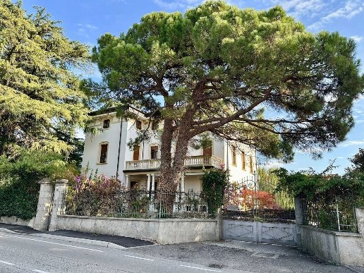 casa indipendente in vendita a Valeggio sul Mincio