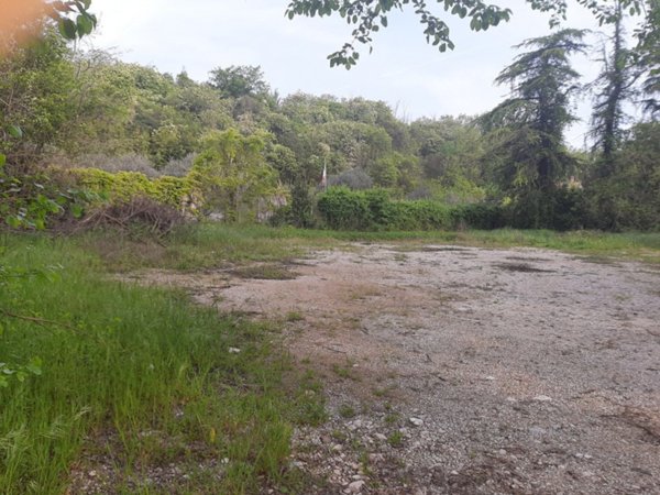 terreno edificabile in vendita a Valeggio sul Mincio