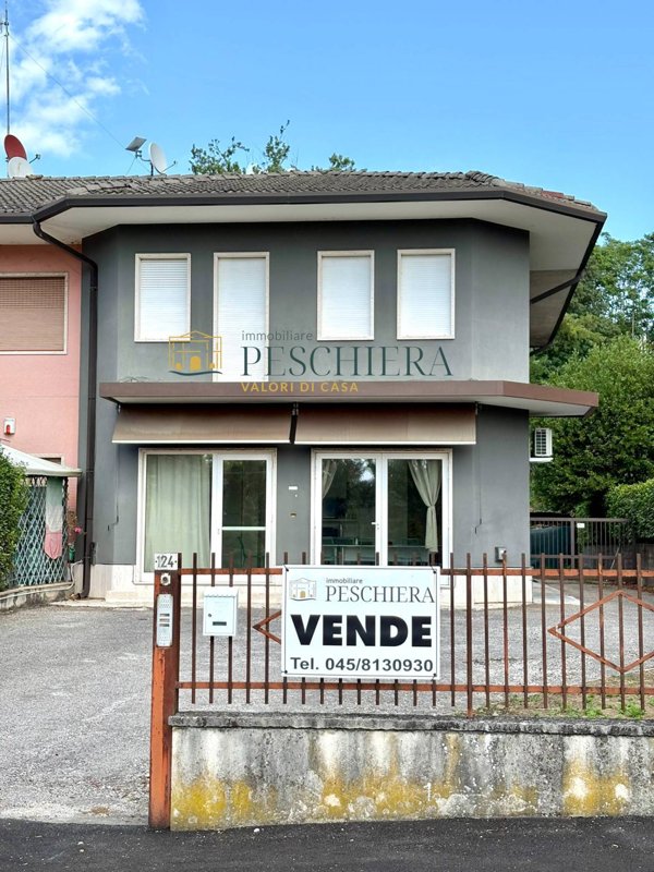 ufficio in vendita a Valeggio sul Mincio in zona Salionze