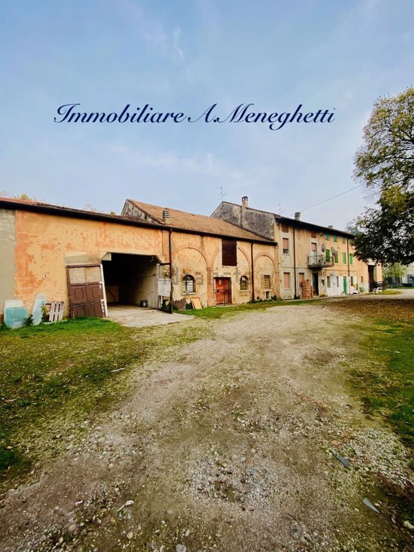 casa indipendente in vendita a Valeggio sul Mincio