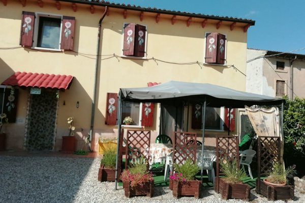 casale in vendita a Valeggio sul Mincio