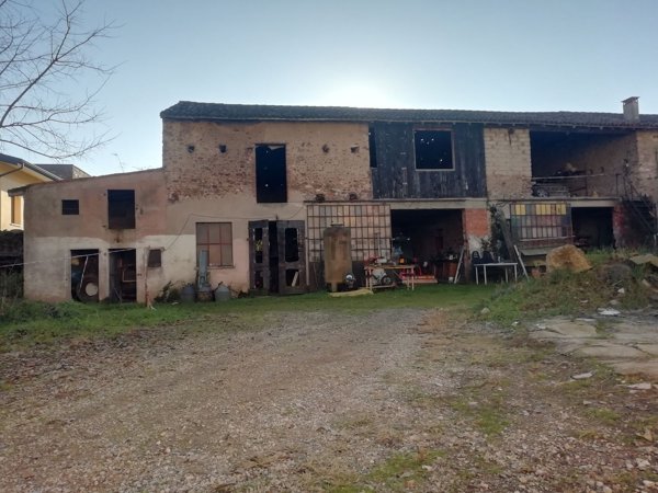 appartamento in vendita a Valeggio sul Mincio in zona Borghetto
