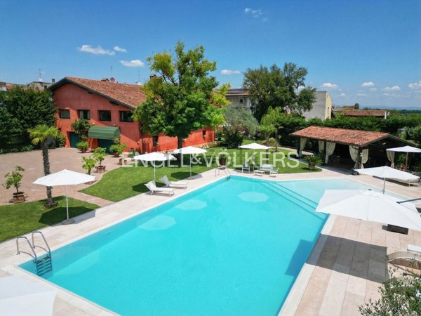 casa indipendente in vendita a Valeggio sul Mincio