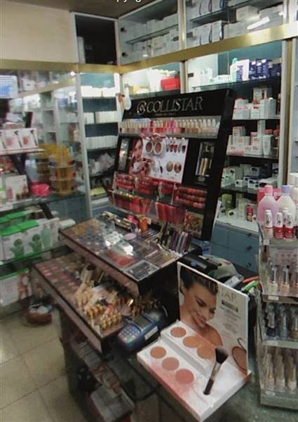 negozio in vendita a Valeggio sul Mincio