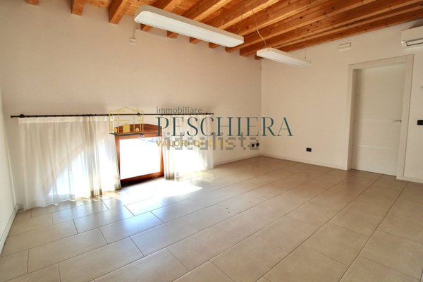 appartamento in vendita a Valeggio sul Mincio