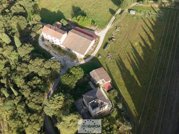 appartamento in vendita a Valeggio sul Mincio in zona Borghetto