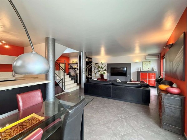 casa indipendente in vendita a Valeggio sul Mincio