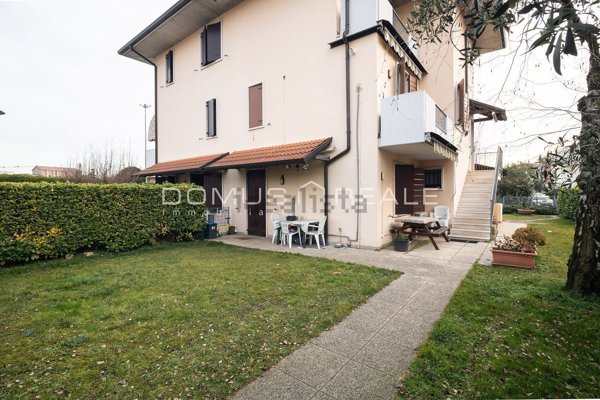 casa indipendente in vendita a Valeggio sul Mincio