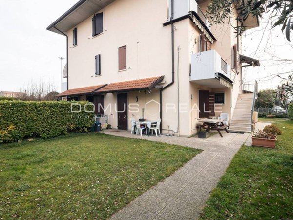 casa indipendente in vendita a Valeggio sul Mincio