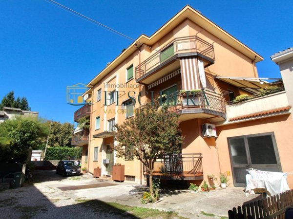 appartamento in vendita a Valeggio sul Mincio in zona Borghetto