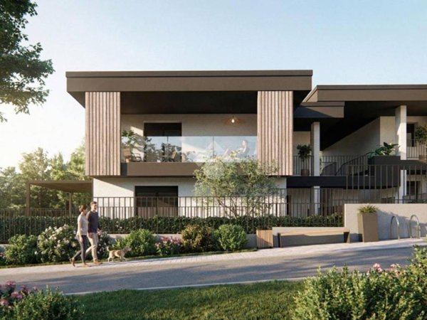 appartamento in vendita a Valeggio sul Mincio in zona Salionze