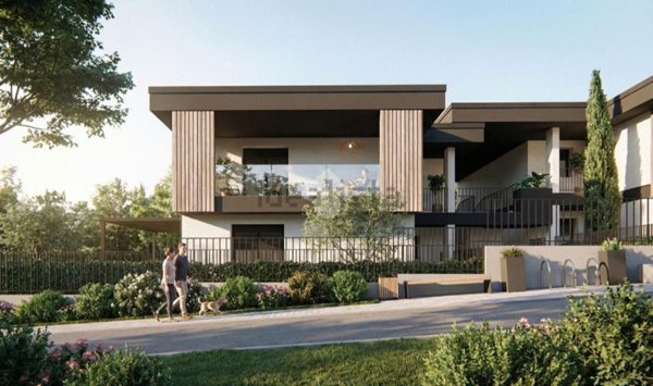 appartamento in vendita a Valeggio sul Mincio in zona Salionze