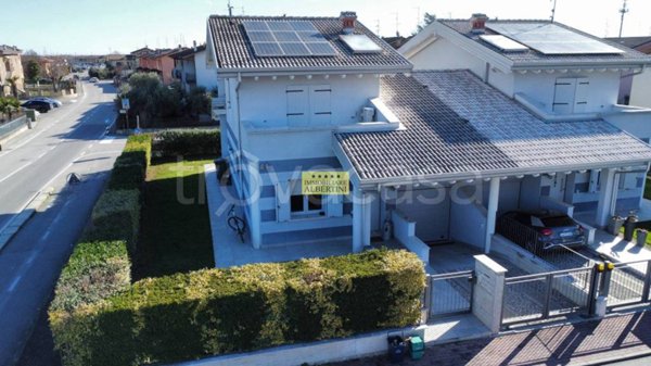 casa indipendente in vendita a Valeggio sul Mincio