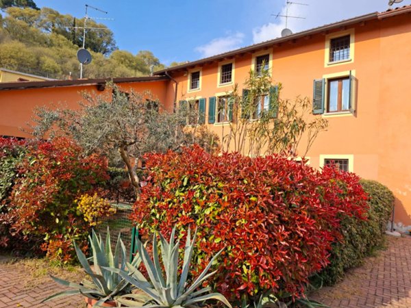 casa indipendente in vendita a Valeggio sul Mincio