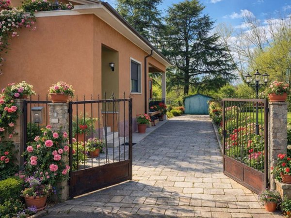 casa indipendente in vendita a Valeggio sul Mincio in zona Borghetto
